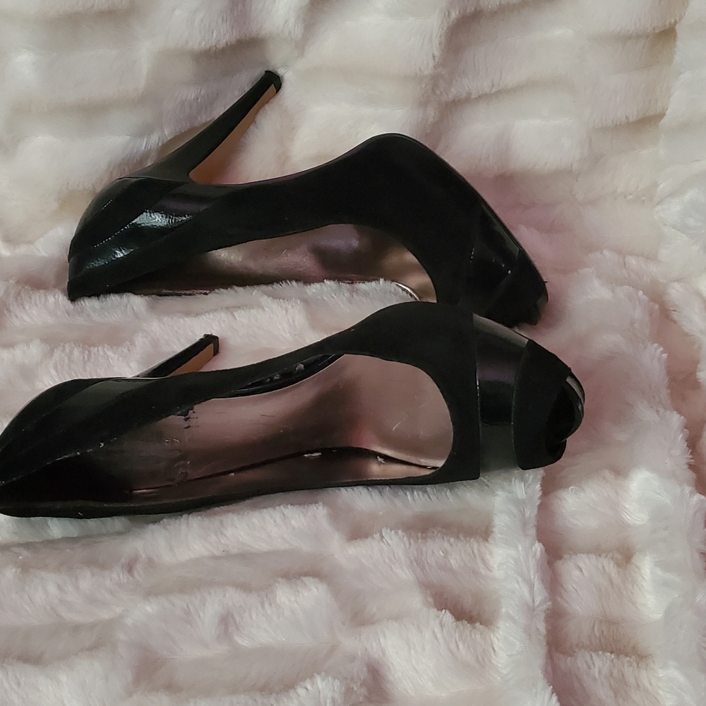 Women's shoes